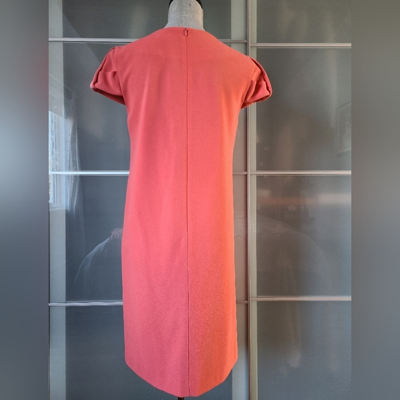 Classic Midi dress with sleeves - Picture 4 of 6